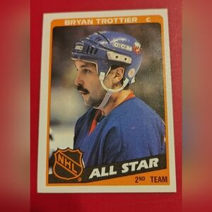 Bryan Trottier 1984-85 Topps All-Star # 160 New York Islanders NHL Hockey Card